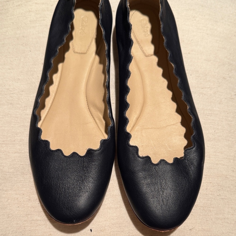 Chloe Black Scalloped Ballet Flats